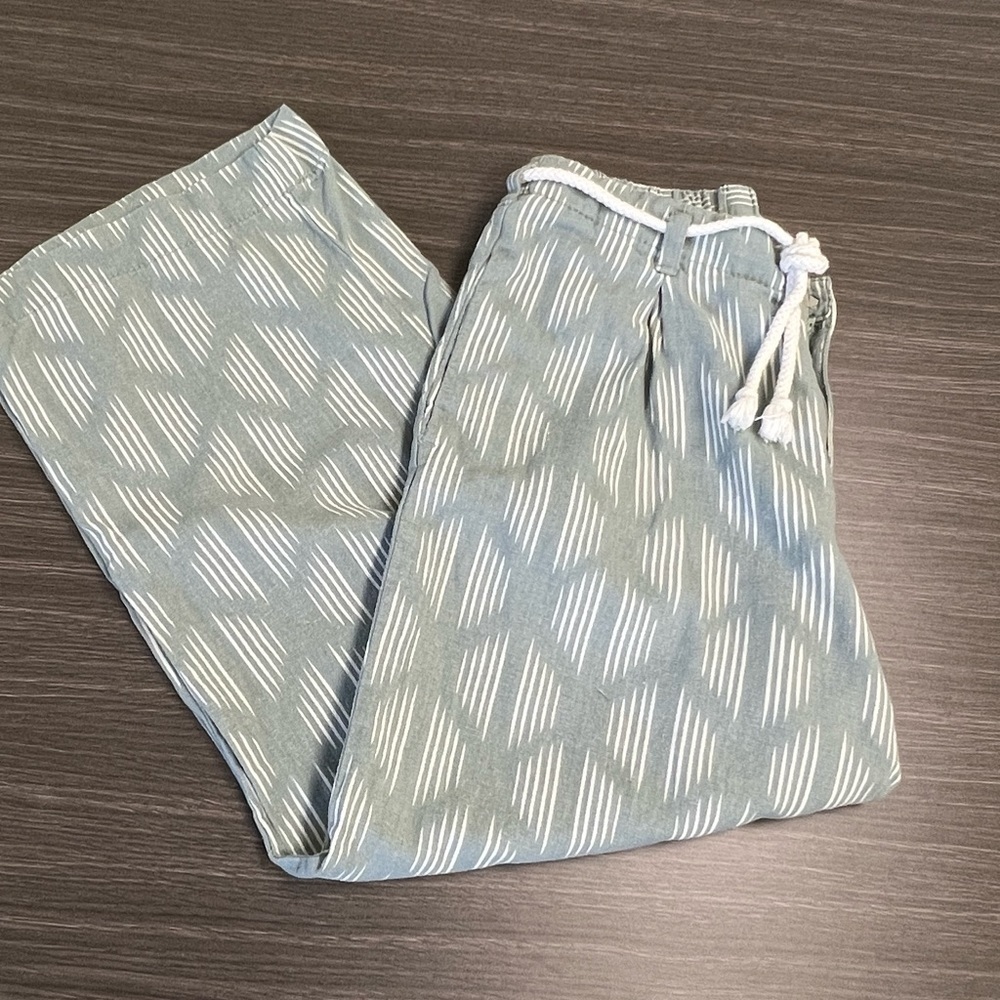 DIP Linen Rayon blend Beachy Ankle Pants. Green with leaf design Rope Tie Beach